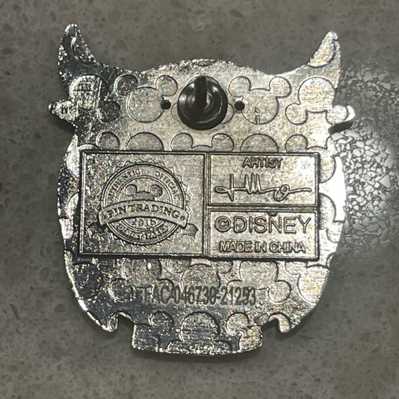 Disney Chernabog Fantasia - 2016 World of Evil Villains Mystery Pin - Picture 2 of 2